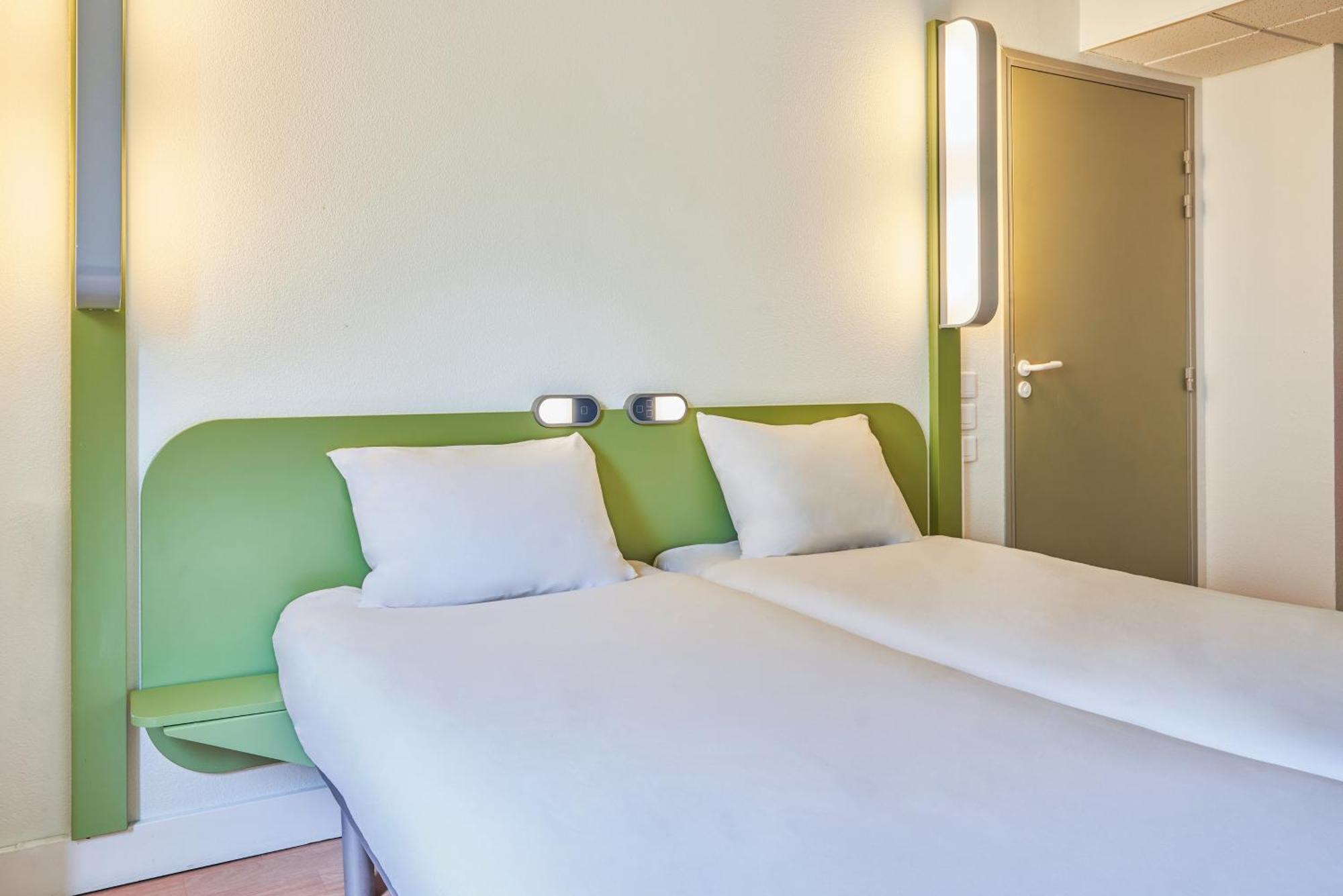 Ibis Budget Issy Les Moulineaux Paris Ouest Exterior photo
