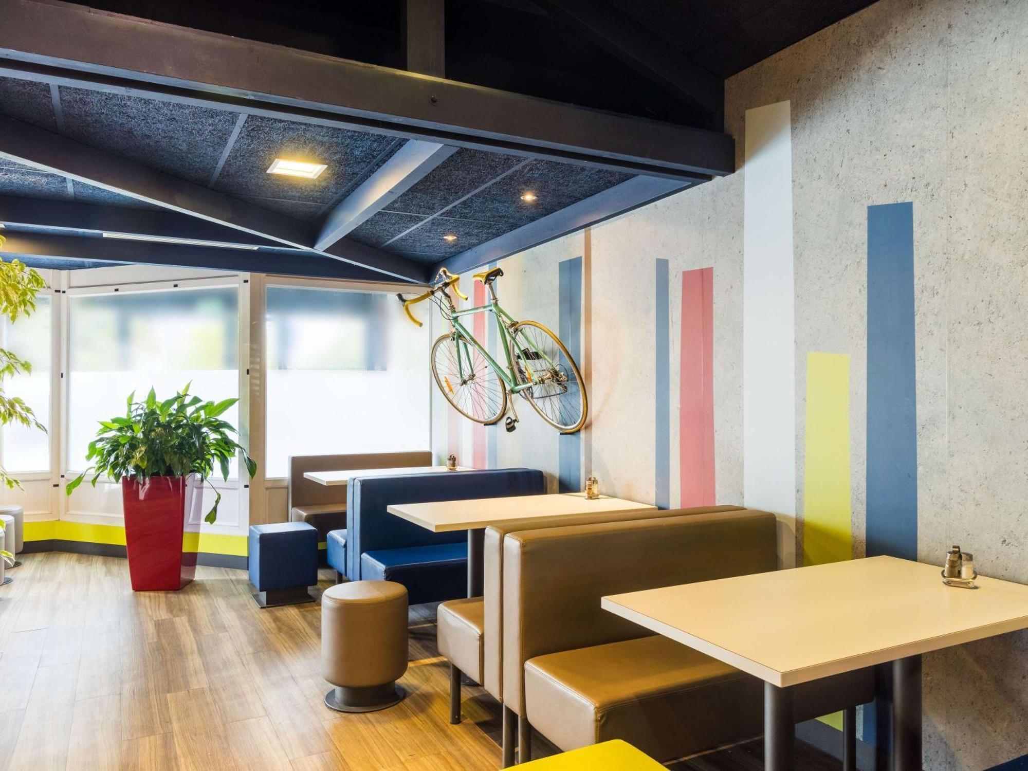 Ibis Budget Issy Les Moulineaux Paris Ouest Exterior photo