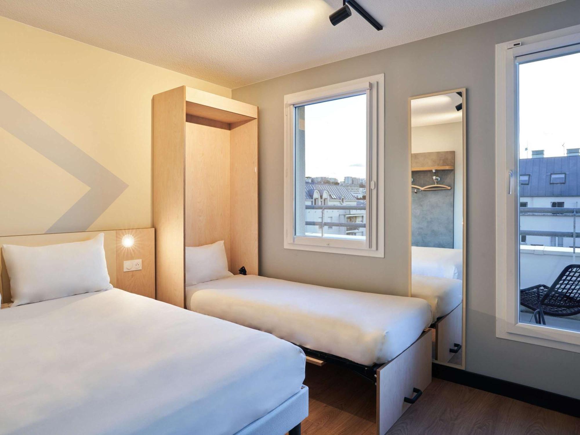 Ibis Budget Issy Les Moulineaux Paris Ouest Exterior photo